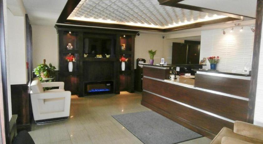 Americas Best Value Inn & Suites Thief River Falls Exterior photo